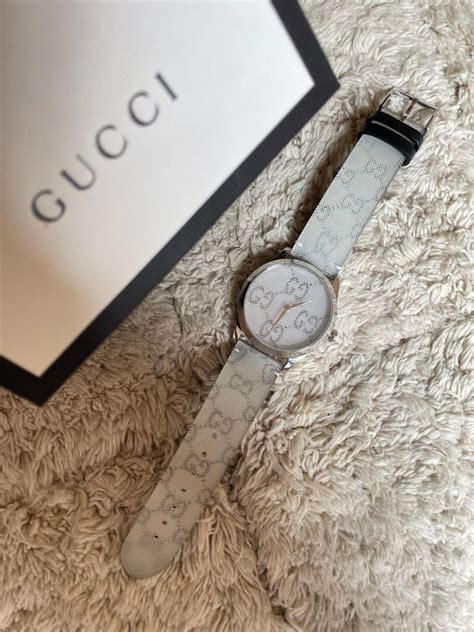 hologram gucci watch|gucci g timeless strap.